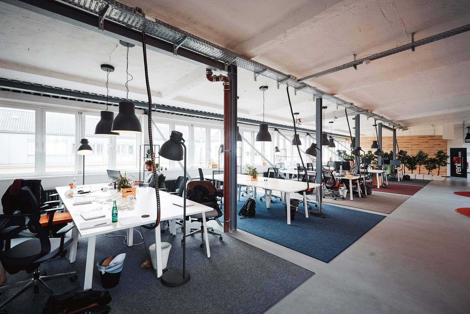 Why People Thrive in Coworking Spaces - Fidelitus Corp Property Services